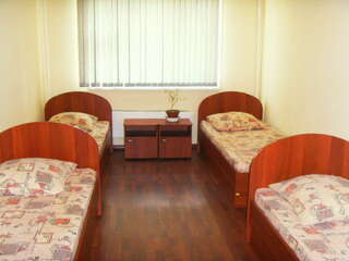 Отель Вояж-Бутово Москва Односпальная кровать в общем номере для мужчин и женщин-2